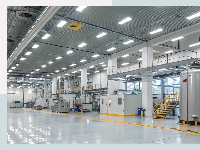 Освещение ангаров в Сорочинске от 620 руб. - Эффективные решения