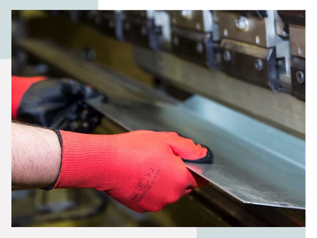 Гибка металла в Сорочинск от 620 руб. - Надёжно и быстро